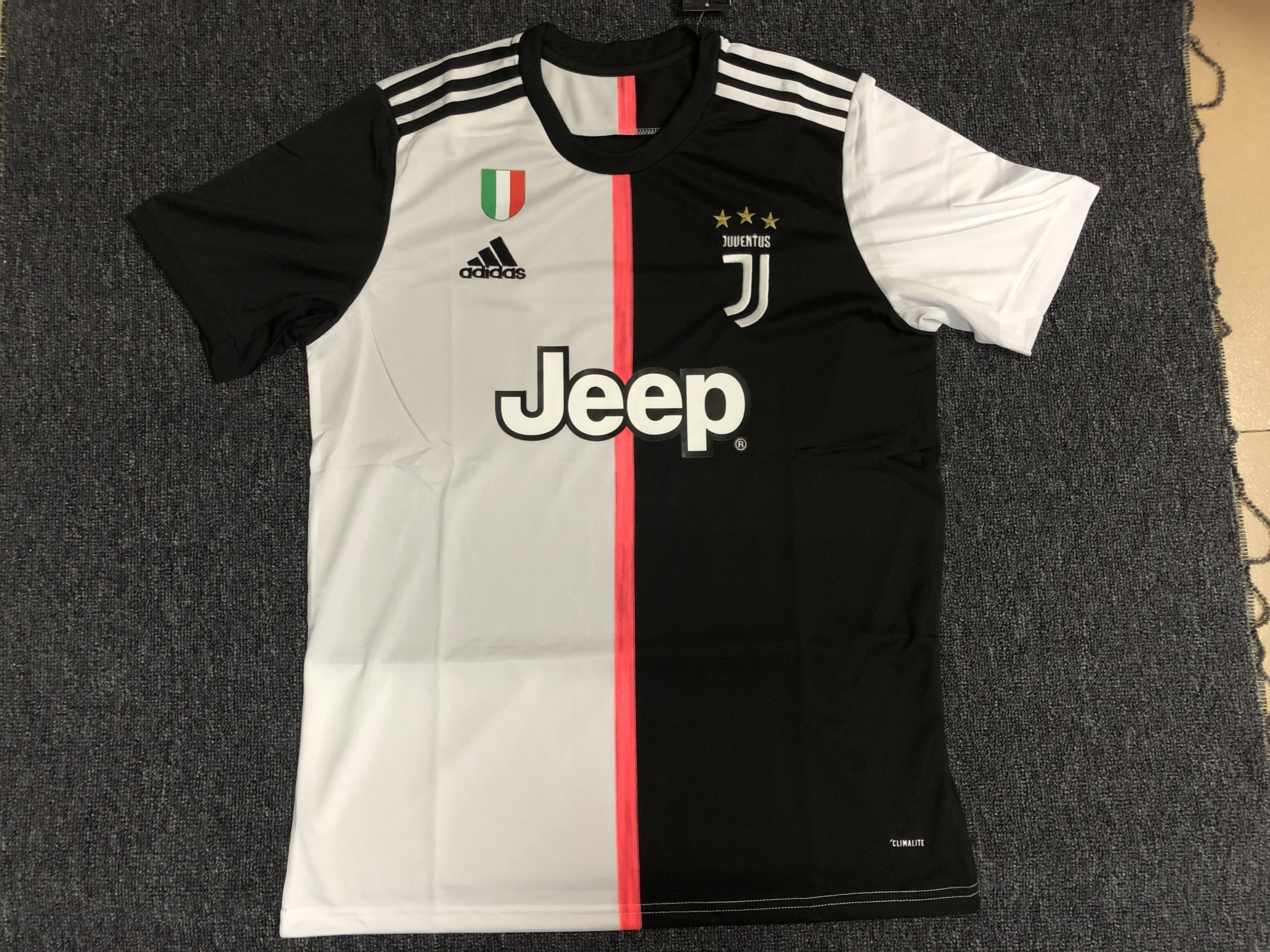 2017-2018 Juventus F.C.   football jersey black&white