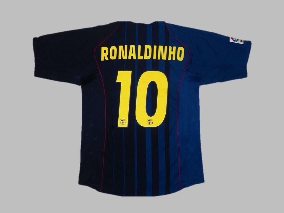 Barcelona 2004 2005 Ronaldinho 10 Away Shirt
