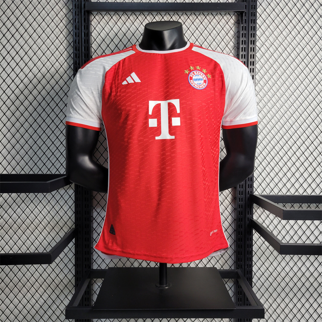 Bayern Munich Rouge Version du Joueur Speciale 2023-2024