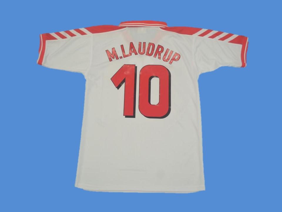 Denmark 1998 M.Laudrup 10 Away Jersey